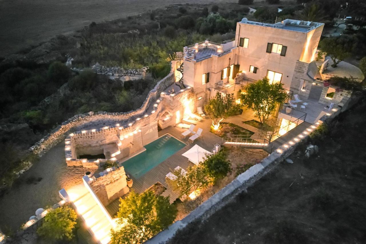 Villa Rocce Bianche 파뷔냐나도 외부 사진