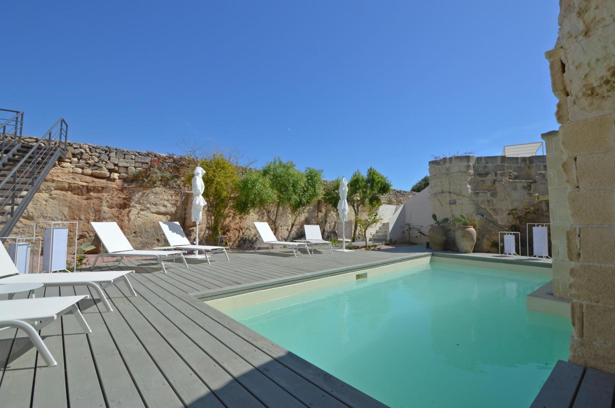 Villa Rocce Bianche 파뷔냐나도 외부 사진